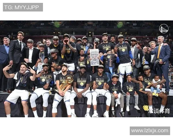 爵士队与勇士队精彩对决全场录像回放尽在此处不容错过