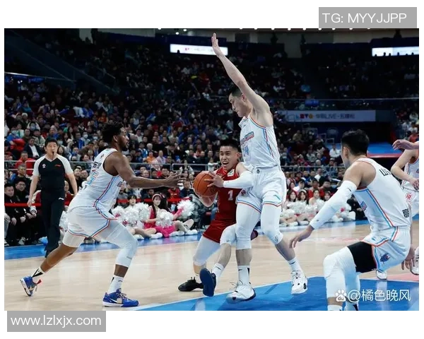 陈林坚的篮球之路：从青涩少年到职业球员的奋斗与成长